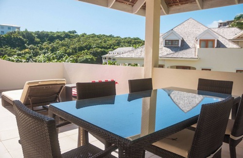 Freetown Villa | Ocean view Villa 521: 2-bedroom villa with stunning beach view