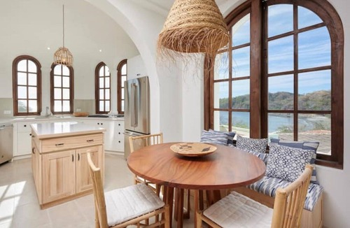 Las Catalinas Villa | Ocean View Villa with Pool, Terrace and Beach Club Access - Casa Encantada