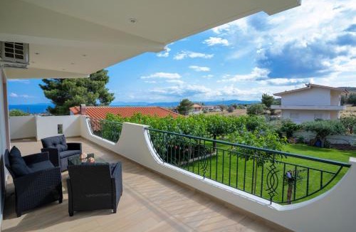 Kineta Apartment | Ocean View Villa