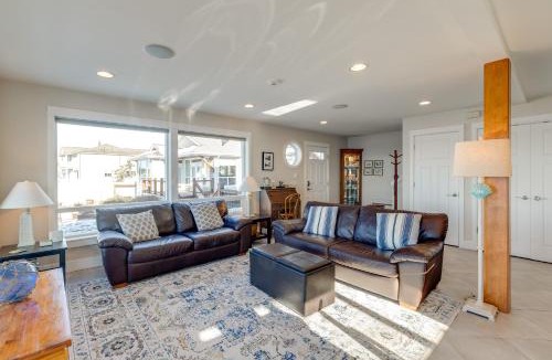 Birch Bay House | Ocean Views & Beach Access at Cottage on Birch Bay