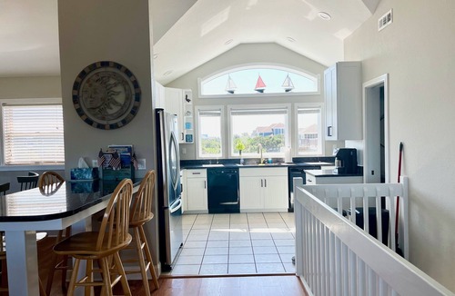 Ocean Sands House | Ocean Views Beach House - 165 Yards to Sand! 6BR, Sleeps 14 - Shades of Summer