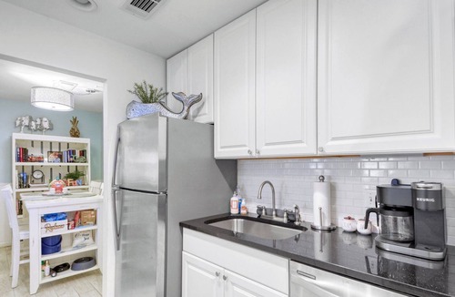 East Beach Condo | Ocean Walk E5 in St Simons Island