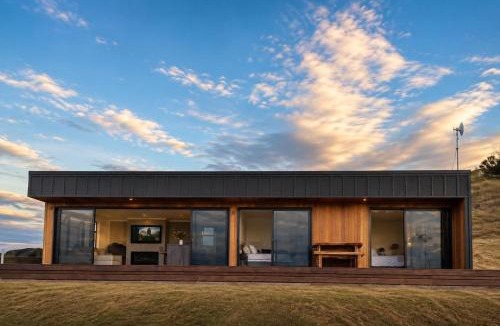 Mahia House | Ocean Waters