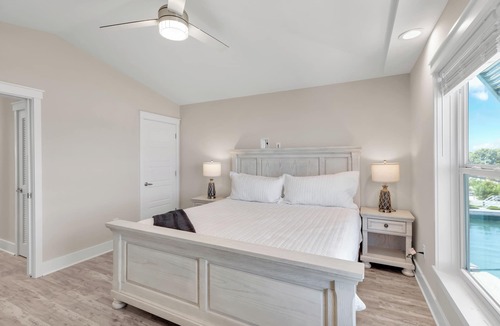 Seabreeze Trailer Park Resort | Ocean Waves Below Your Balcony Stunning 2BR/2BA! Min 28-Day Reservation Required