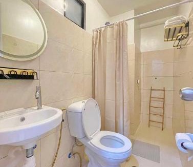 Dauis Hotel | Oceancrest Panglao CBR Property