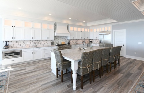Murrells Inlet House | Oceanfront 10 BR Beach House with a Private Pool and Hot Tub! - Living Waters