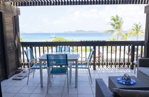 Anna's Retreat Condo | Oceanfront 2-level condo at Sapphire Beach Resort and Marina with washer/dryer.
