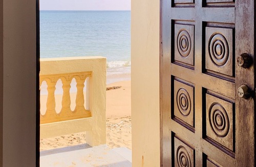 Rio Grande House | Oceanfront 3 Bdrm House on Surf Beach near Rincon with Private Beach Access