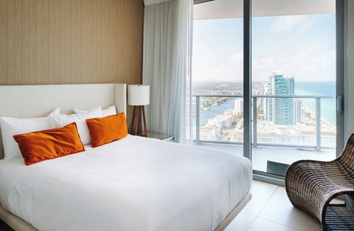 Hollywood South Central Beach Apartment | Oceanfront 36th Floor Condo with Stunning Views Resort and Beach Access