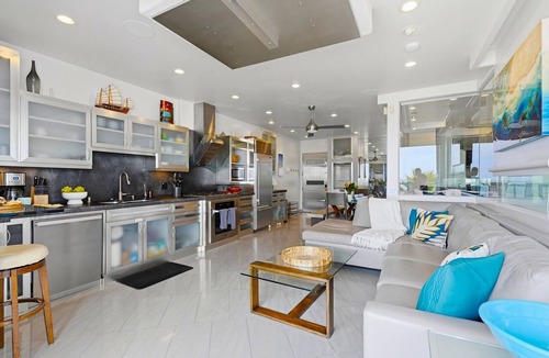 South Mission Beach Condo | Oceanfront 3BR | South Mission Beach 5