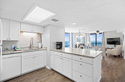 Windy Hill Condo | Oceanfront 4bed/3bath-Sleep 10-Pools-Free Parking-WIFI-Oceanfront Balcony