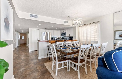 Ocean Drive Condo | Oceanfront 4BR Condo | Stunning Views + Lazy River