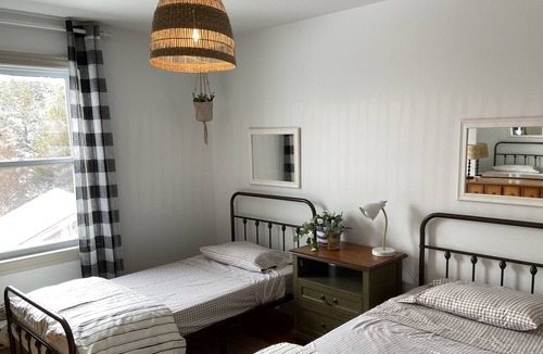 Tignish House | Oceanfront 5 bedroom Beach House
