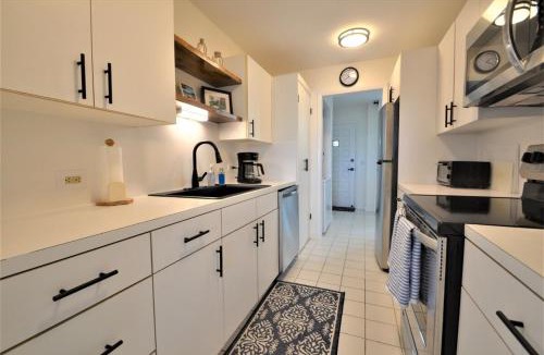 Estate Salt River House | Oceanfront, 5 Stars GentleWinds.Com 2 Bed,2 Bath. Unit C-3. Premier Host.