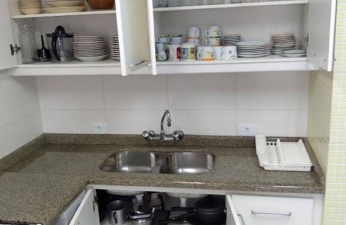 Caioba Apartment | Oceanfront | 50m from Caiobá Beach | HVAC | 900 Mbps Wi-Fi | Covered Parking