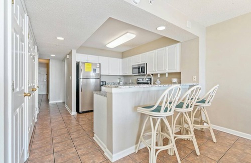 Ocean Drive Condo | Oceanfront 7th Floor, AshWorth, Lazy River, Pools | AshWorth - 707