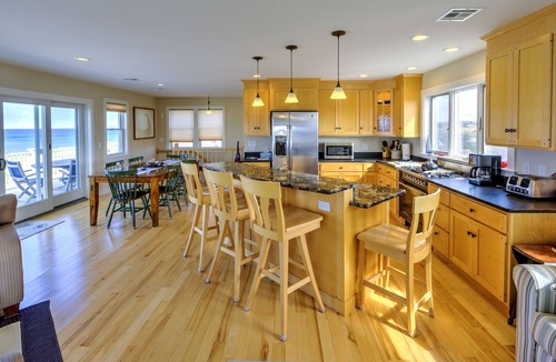 Sagamore Beach House | Oceanfront at Sagamore Beach