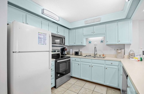 Ash Condo | Oceanfront Bliss: Spacious 3BR/3BA with Pool, Large Porch at Cherry Grove Point