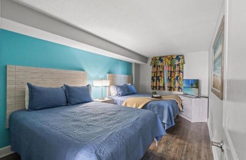 Crescent Beach Apartment | Oceanfront BayWatch 1BR with Resort Amenities