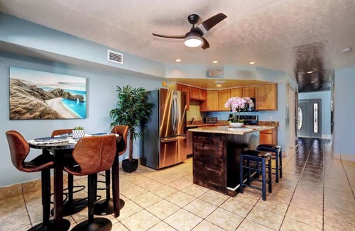 Floridana Beach Apartment | Oceanfront Beach Getaway | Family-Friendly Townhome