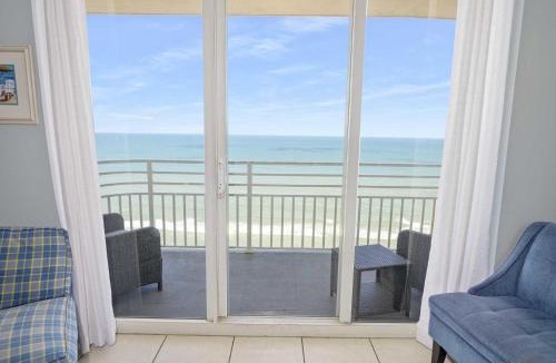 Brush - Stewarts House | Oceanfront Beach Escape Ocean Walk Resort Daytona