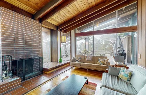 Elk House | Oceanfront Blufftop Home - Wide Deck & Water Views