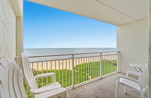 Crescent Beach Condo | Oceanfront Condo with indoor pool + Free Attraction Tickets!