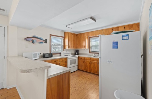 Crescent Beach House | Oceanfront Crescent Beach 7Q 4Tw - Ebbtide