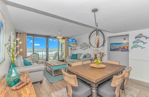 Garden City Condo | Oceanfront Condo Steps to Beach