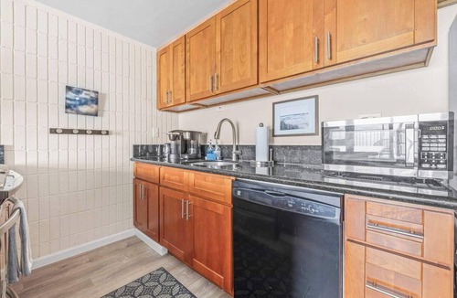 Punaluu Condo | Oceanfront Condo w/Pool & Beach Access
