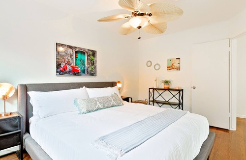 Village of La Jolla Condo | Oceanfront condo with amazing views, easy beach access & walkable location