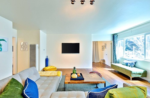 Village of La Jolla Condo | Oceanfront condo with amazing views, steps to beach & walkable location