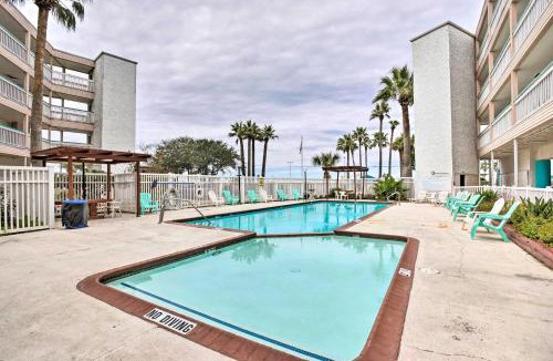 North Beach House | Oceanfront Corpus Christi Condo w/Pool!
