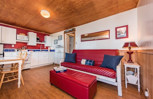 Sekiu Cottage | OceanFront Cottage, Beachwander for miles &/or explore the Olympic National Park