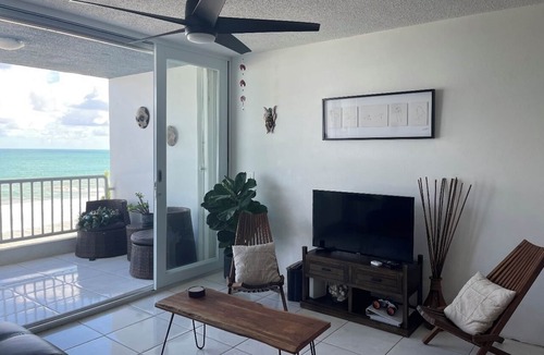 La Pared Condo | OCEANFRONT, COZY And GREAT VIEW, 2B/2B/1Pk