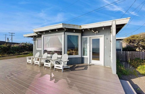 Bodega Bay House | Oceanfront Dog-Friendly Cottage, Bodega Bay