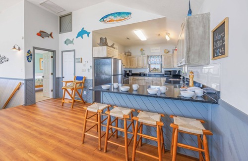 Waves House | Oceanfront Dog Friendly Home w/Private Pool, Hot Tub, Tiki Bar, & Ocean Views!
