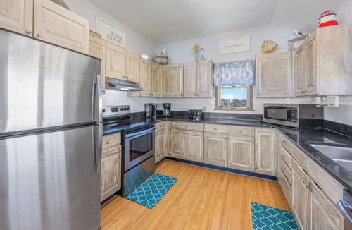 Waves House | Oceanfront Dog Friendly Home w/Private Pool, Hot Tub, Tiki Bar, & Ocean Views!