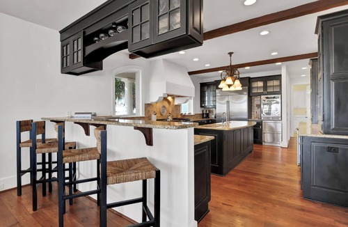 East Beach House | Oceanfront, East Beach, Occupancy 12, Four Bedroom Home