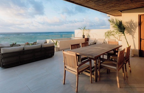 Tulum City Center Condo | Oceanfront Escape – Two-Level Penthouse with Private Rooftop & Pool