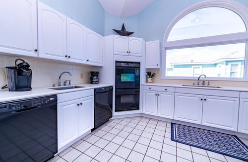 Ocean Hill House | Oceanfront Estate, Corolla, 7 Bedrooms, Heated Pool, Hot tub with oceanview, Lighthouse views