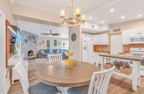 Tavernier House | Oceanfront Estate with Private 350 foot Pier, Heated Pool, Pet Friendly