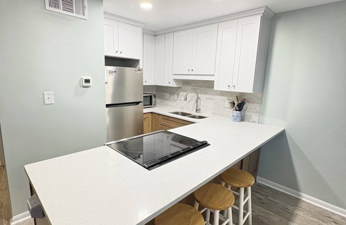 Wilmington Beach Condo | Oceanfront Getaway-Carolina on My Mind