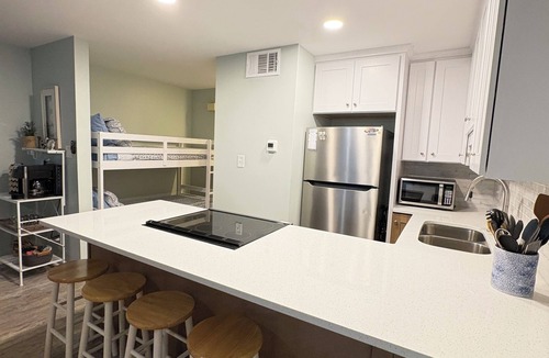 Wilmington Beach Condo | Oceanfront Getaway-Carolina on My Mind