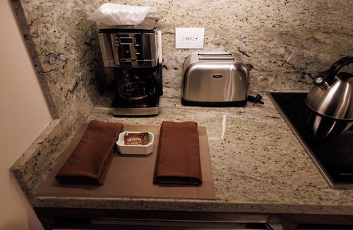 Cabo San Lucas Apartment | Oceanfront Golf Condo Includes all Amenities Shown!