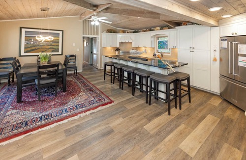 Sandbridge House | OCEANFRONT - Great views, Hot Tub, Sleeps 9