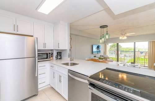 Avon By The Sea Condo | Oceanfront - Ground Floor - Steps to the Beach - Next to Cocoa Beach Pier