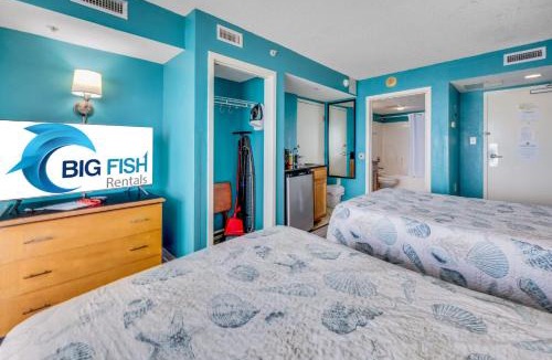 Downtown Myrtle Beach House | Oceanfront,Heated Pools,Boardwalk, Location,Views!