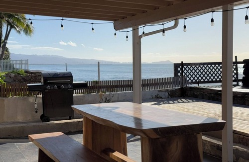 Ewa House | Oceanfront Hideaway with Detached Primary Bedroom