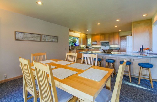 Sea Ranch House | Oceanfront home with private hot tub near Black Point